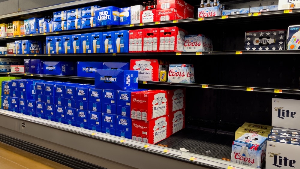 Bud light is now selling for less than water at some US warehouses, but is BUD stock too cheap to pass up?  1 reason to pick it up now